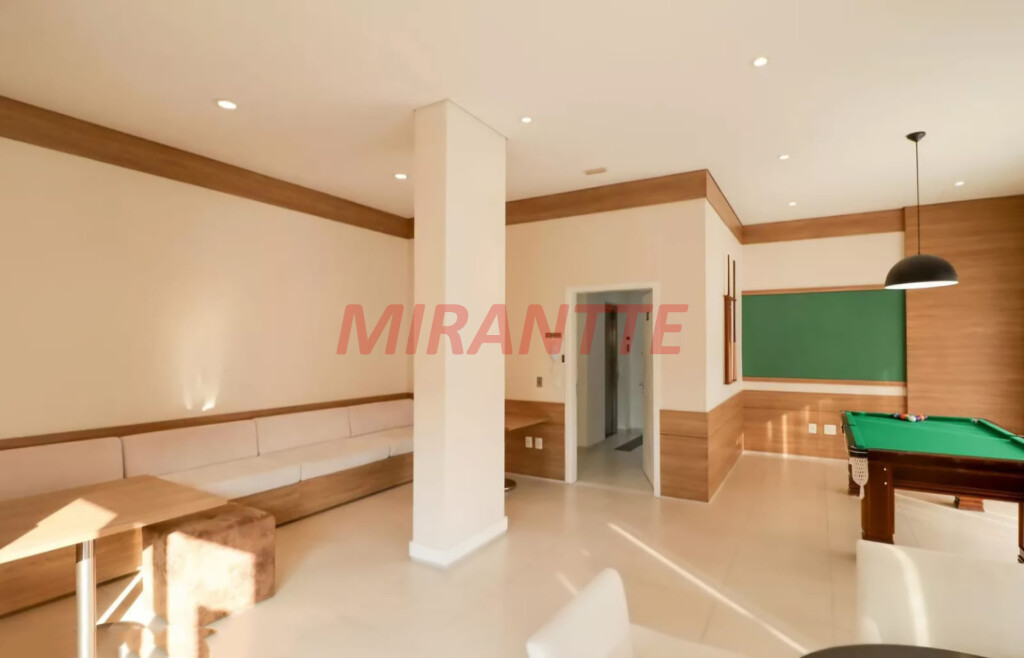Apartamento de 92m² com 2 quartos em Santana
