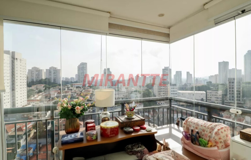 Apartamento de 92m² com 2 quartos em Santana