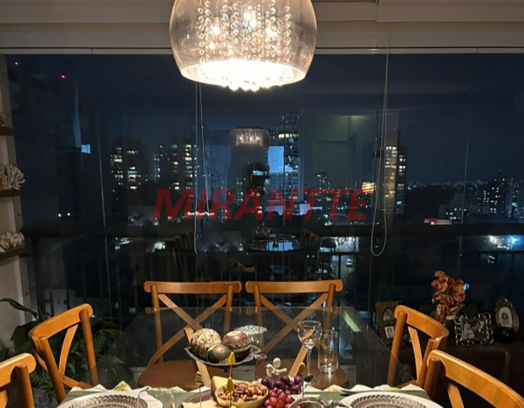 Apartamento de 92m² com 2 quartos em Santana
