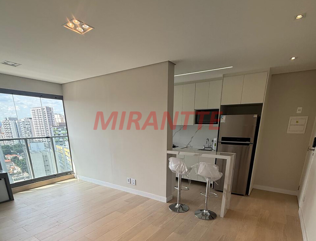 Apartamento de 60m² com 2 quartos em Perdizes