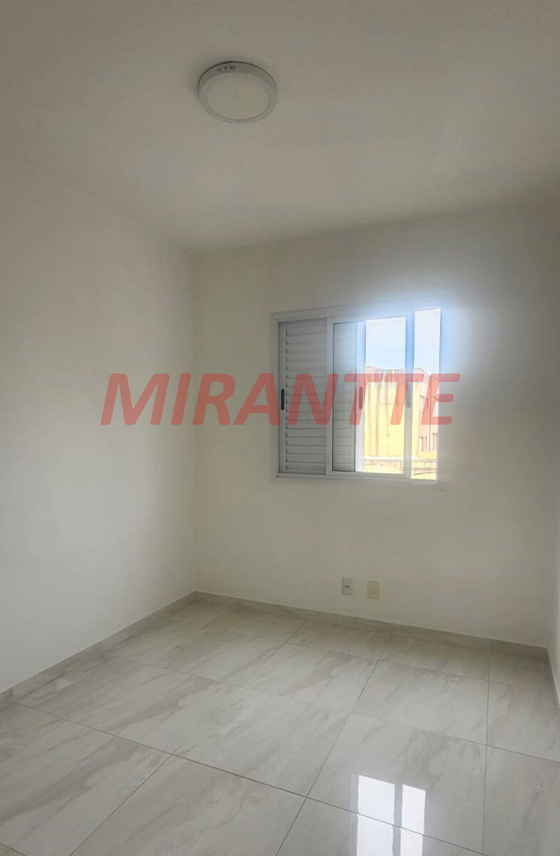 Apartamento de 56m² com 3 quartos em Vila Mazzei