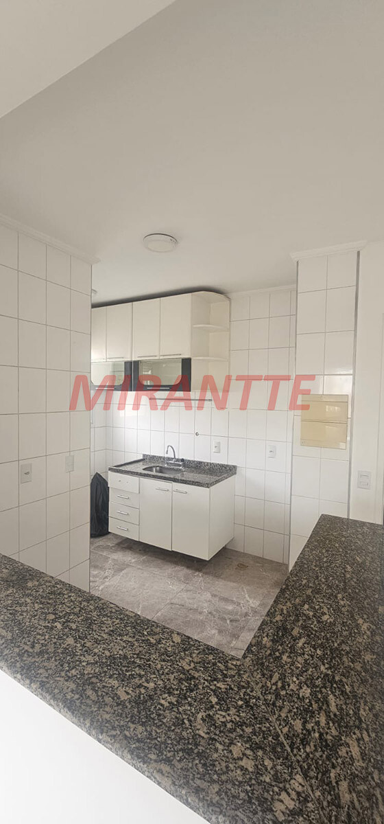 Apartamento de 56m² com 3 quartos em Vila Mazzei