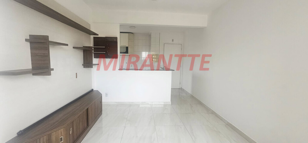 Apartamento de 56m² com 3 quartos em Vila Mazzei