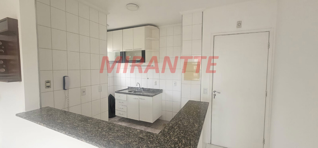 Apartamento de 56m² com 3 quartos em Vila Mazzei