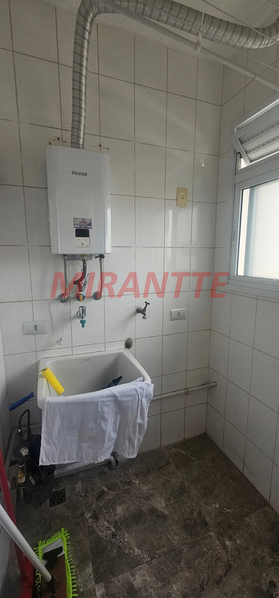 Apartamento de 56m² com 3 quartos em Vila Mazzei
