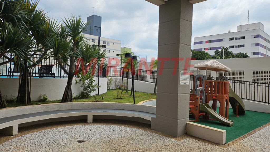 Apartamento de 56m² com 3 quartos em Vila Mazzei