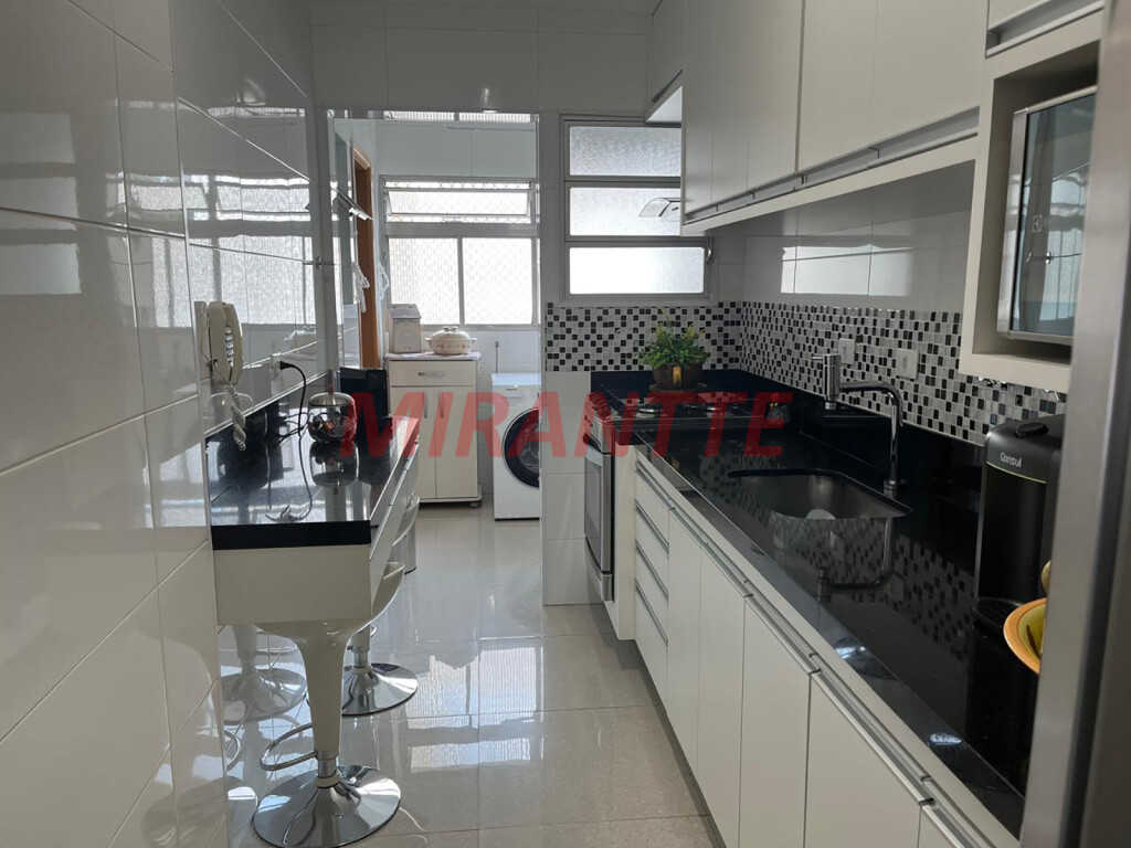 Apartamento de 72m² com 2 quartos em Santana