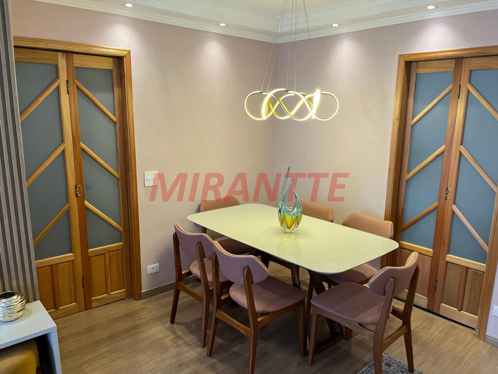 Apartamento de 72m² com 2 quartos em Santana