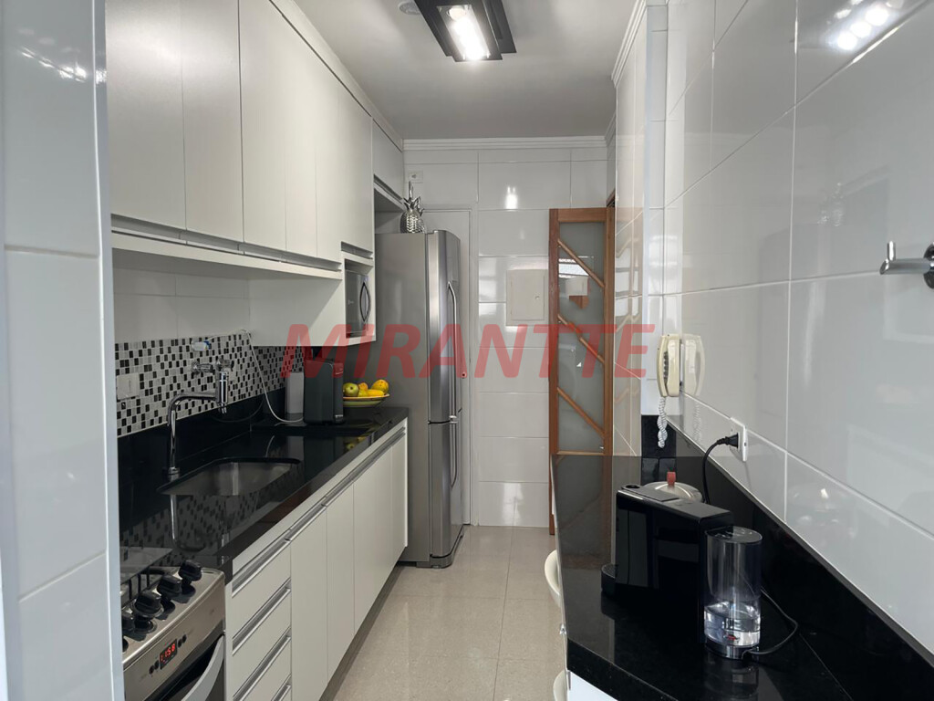 Apartamento de 72m² com 2 quartos em Santana