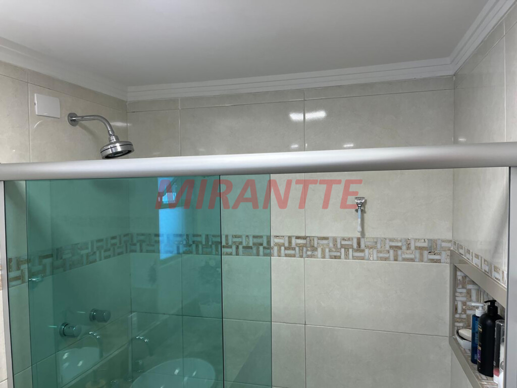 Apartamento de 72m² com 2 quartos em Santana