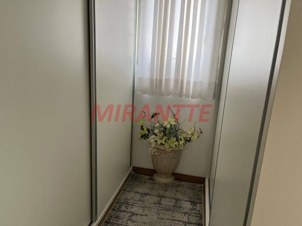 Apartamento de 72m² com 2 quartos em Santana