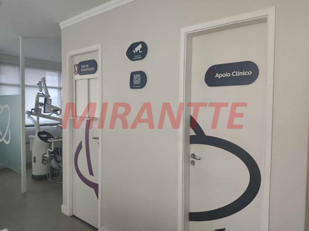 Comercial de 125m² em Macedo