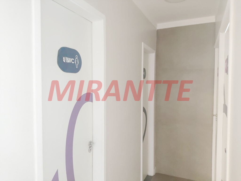 Comercial de 125m² em Macedo