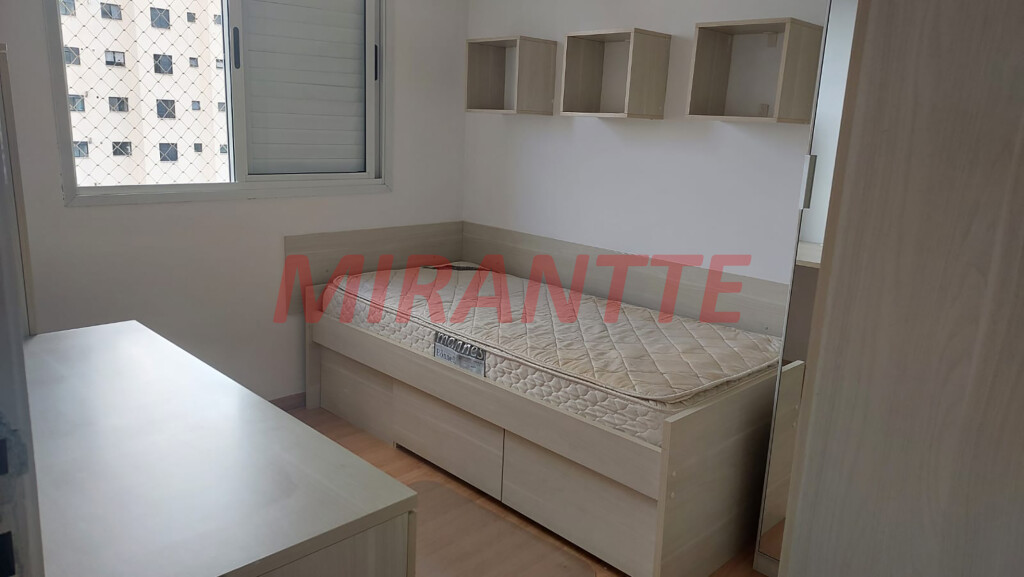 Apartamento de 82m² com 3 quartos em Água Fria