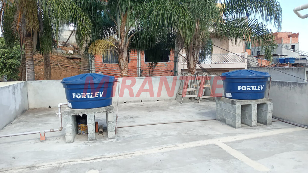 Terreno de 200m² com 8 quartos em Jardim Brasil