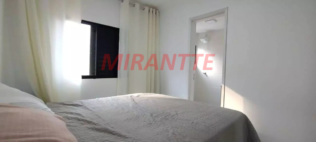 Apartamento de 59m² com 2 quartos em Vila Maranduba