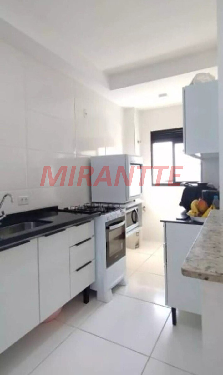Apartamento de 59m² com 2 quartos em Vila Maranduba