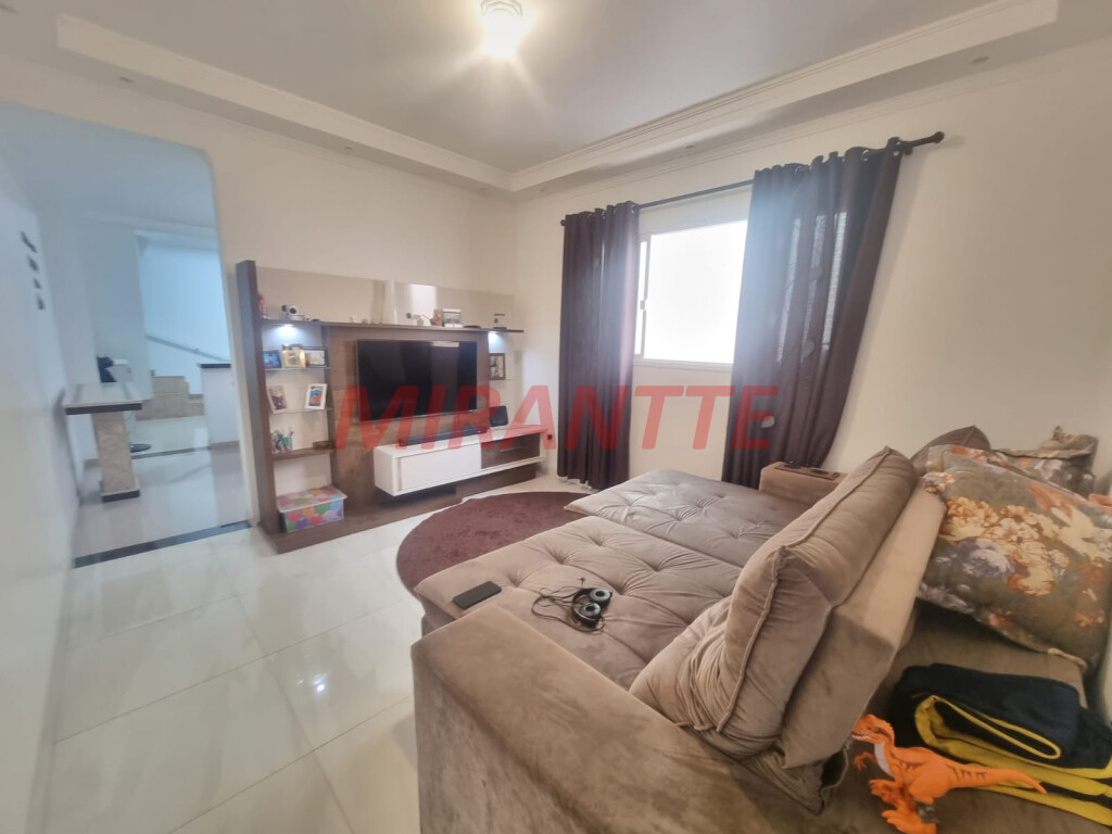 Sobrado de 114m² com 3 quartos em Vila Roque
