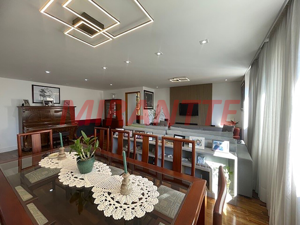 Apartamento de 117m² com 2 quartos em Santana