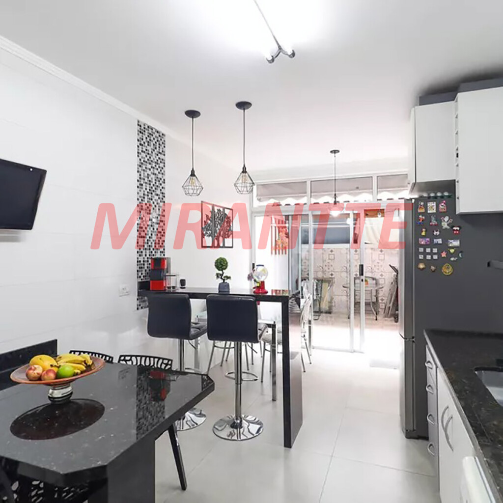 Sobrado de 128m² com 3 quartos em Parada  Inglesa