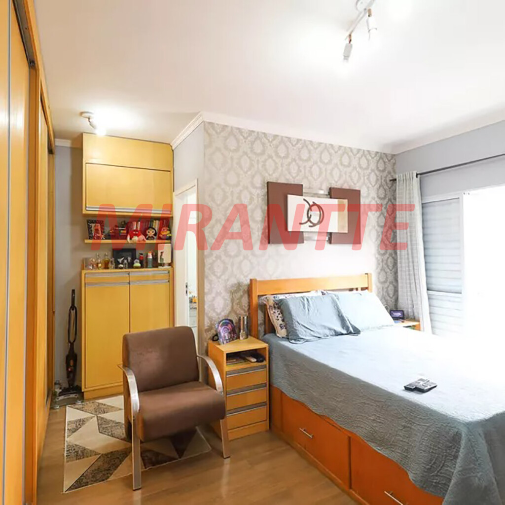 Sobrado de 128m² com 3 quartos em Parada  Inglesa