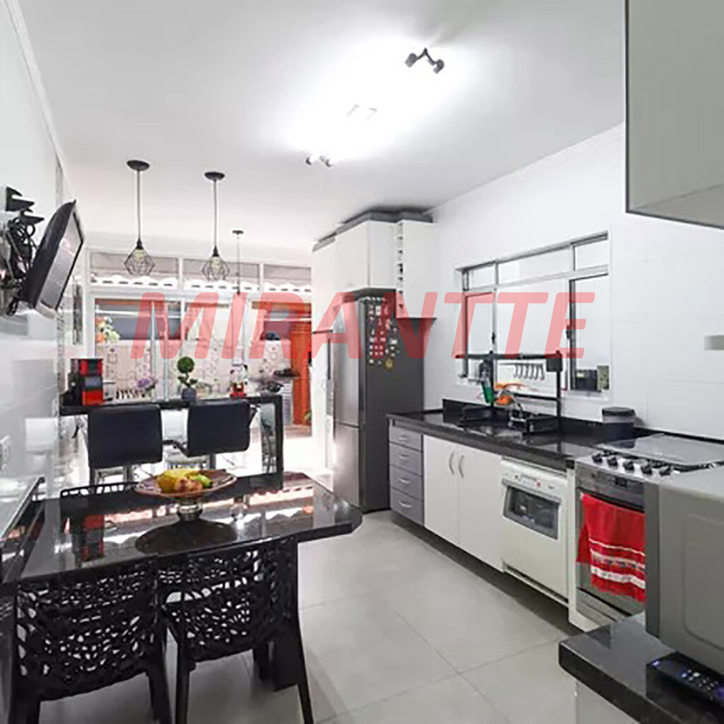 Sobrado de 128m² com 3 quartos em Parada  Inglesa