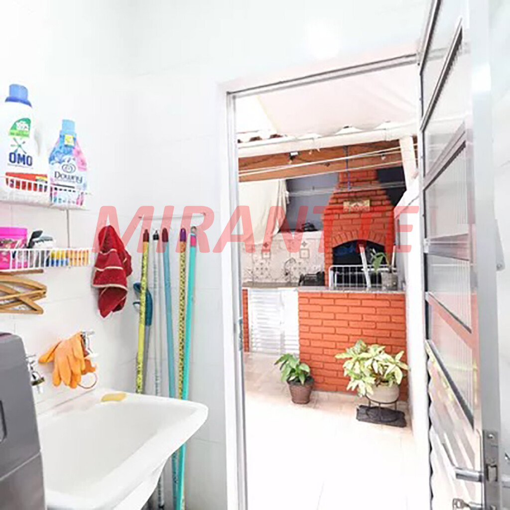 Sobrado de 128m² com 3 quartos em Parada  Inglesa