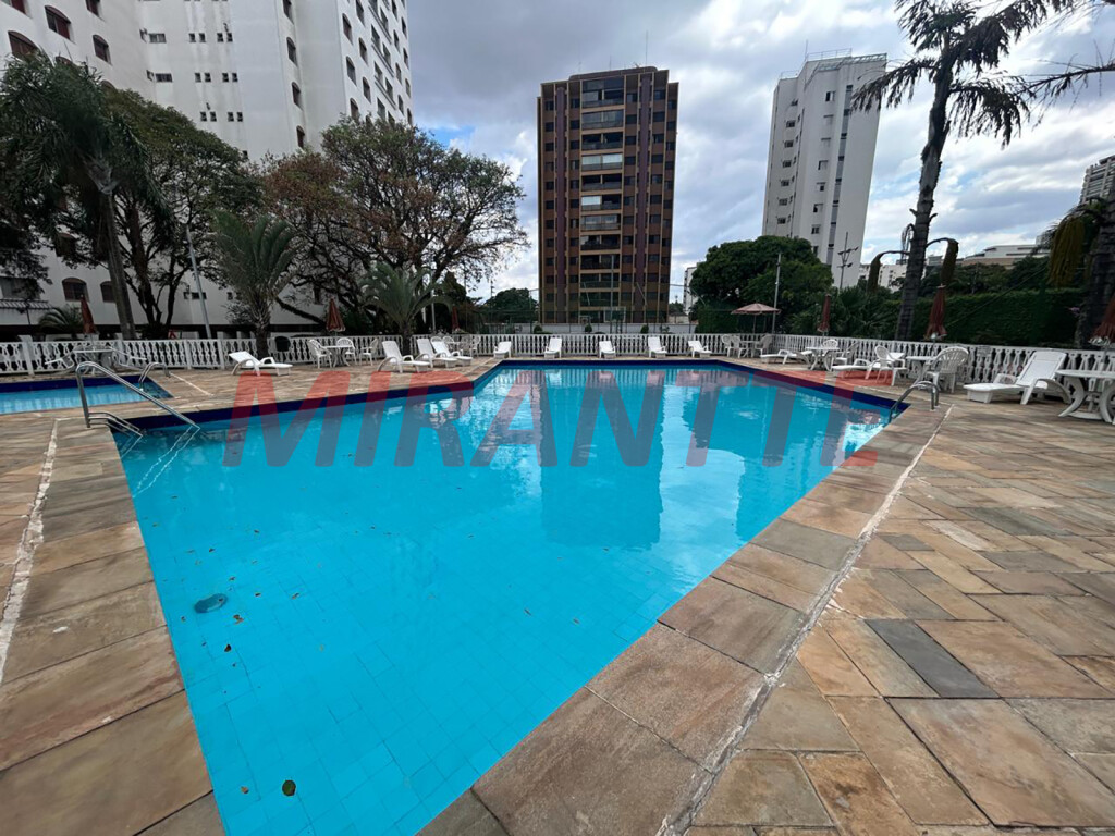 Apartamento de 80m² com 3 quartos em Santana