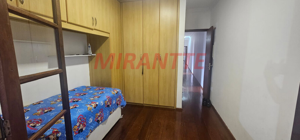Sobrado de 219m² com 3 quartos em Jardim São João