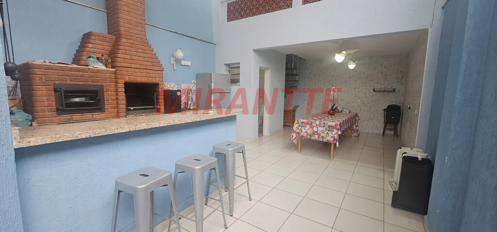 Sobrado de 219m² com 3 quartos em Jardim São João