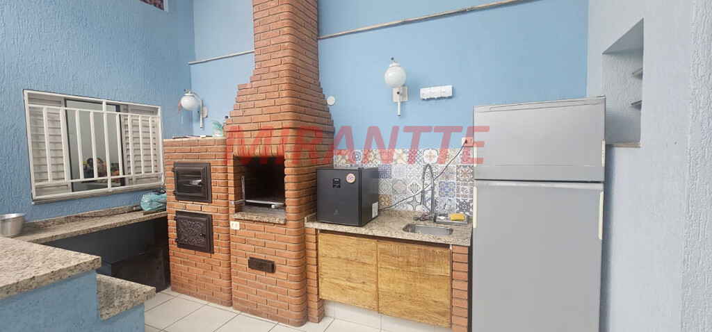 Sobrado de 219m² com 3 quartos em Jardim São João