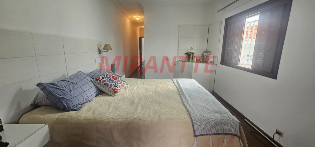 Sobrado de 219m² com 3 quartos em Jardim São João