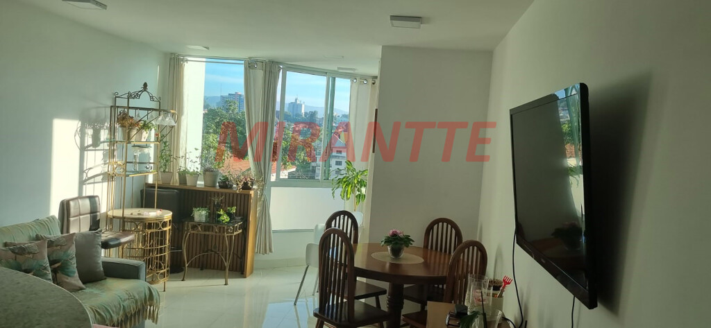 Apartamento com 2 quartos em Água Fria