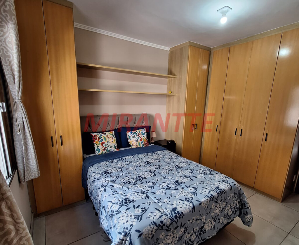 Sobrado de 108m² com 2 quartos em Jardim Carlu