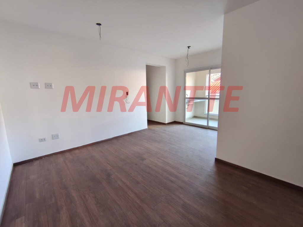 Apartamento de 65m² com 2 quartos em Santa Teresinha