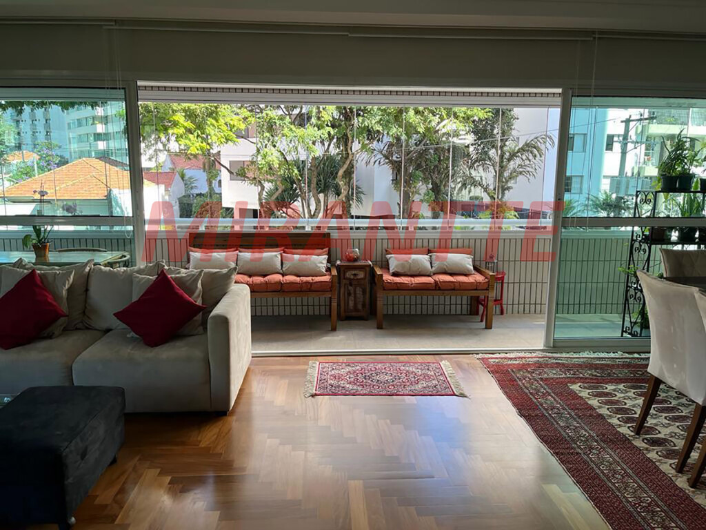 Apartamento de 167m² com 3 quartos em Aclimação