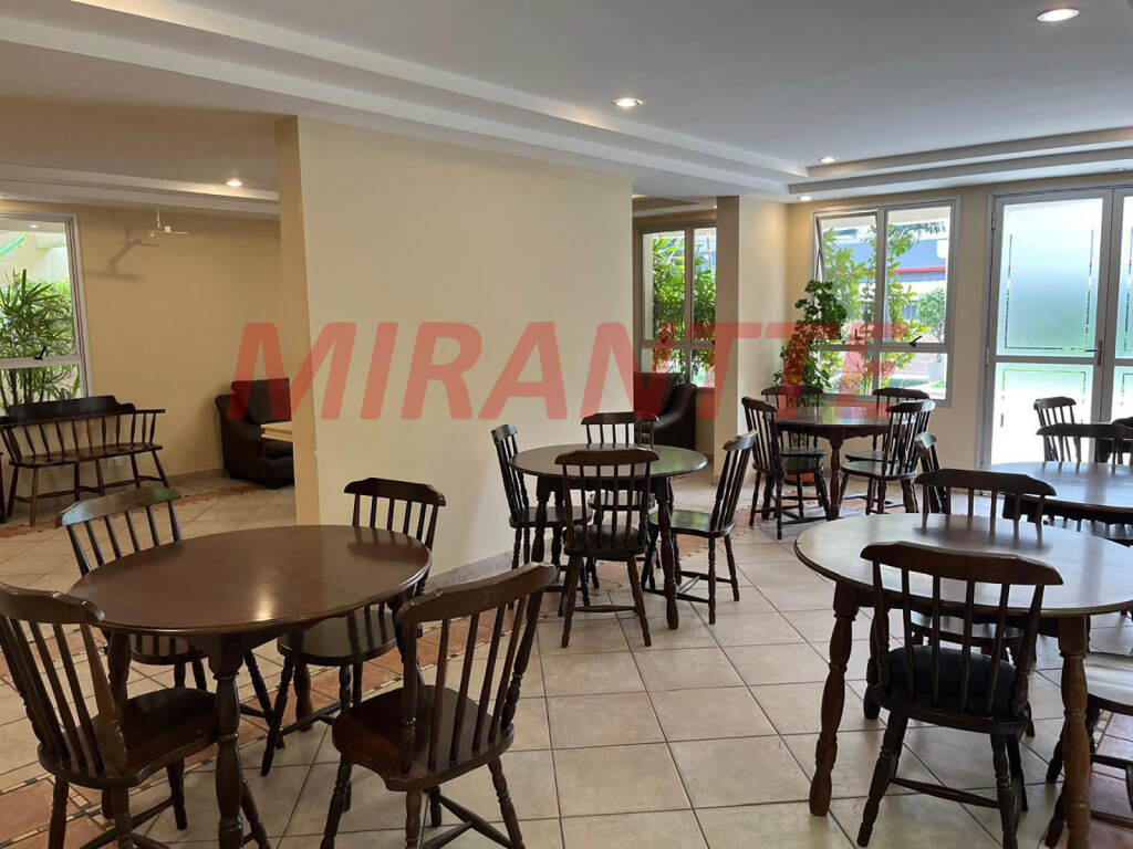 Apartamento de 47m² com 2 quartos em Aclimação