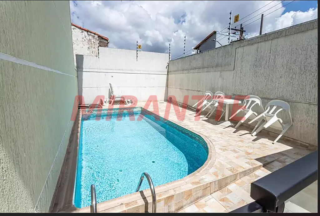 Sobrado de 100m² com 3 quartos em Casa Verde