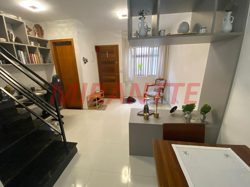 Cond. fechado de 100m² com 2 quartos em Santa Teresinha