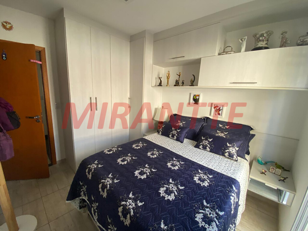 Cond. fechado de 100m² com 2 quartos em Santa Teresinha