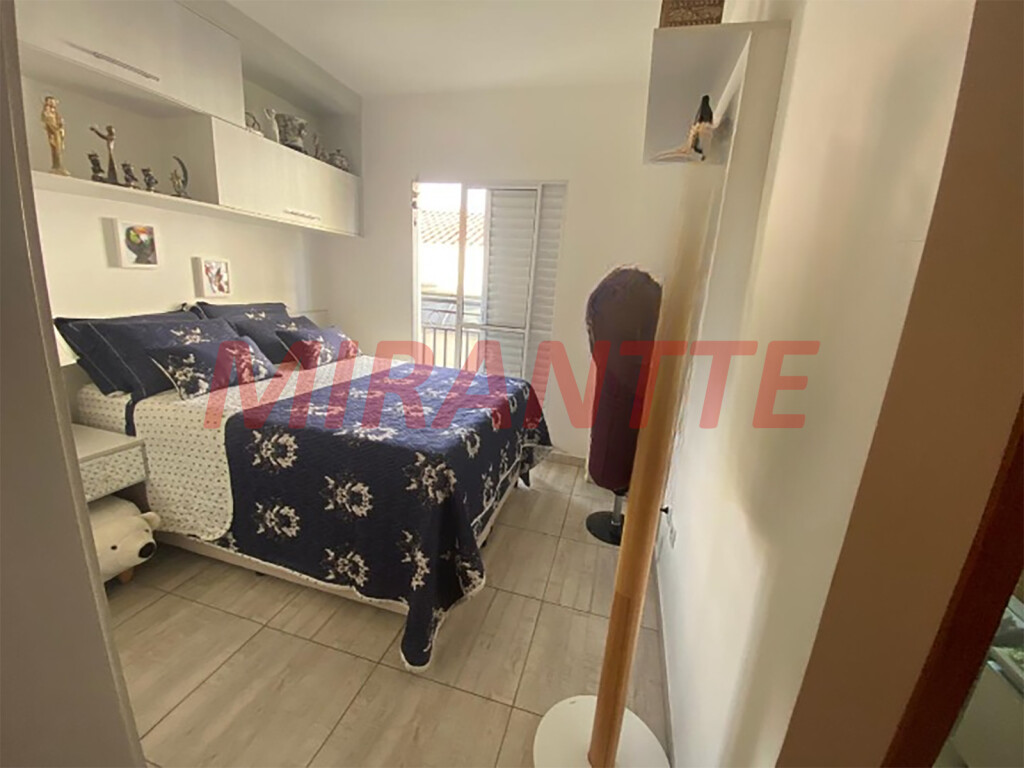 Cond. fechado de 100m² com 2 quartos em Santa Teresinha