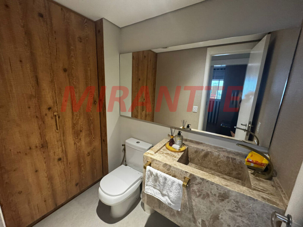 Apartamento de 65m² com 2 quartos em Santana