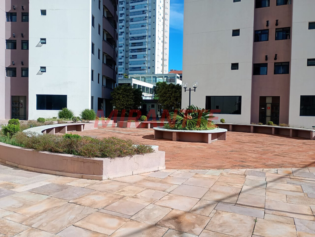 Apartamento de 55m² com 2 quartos em Santana