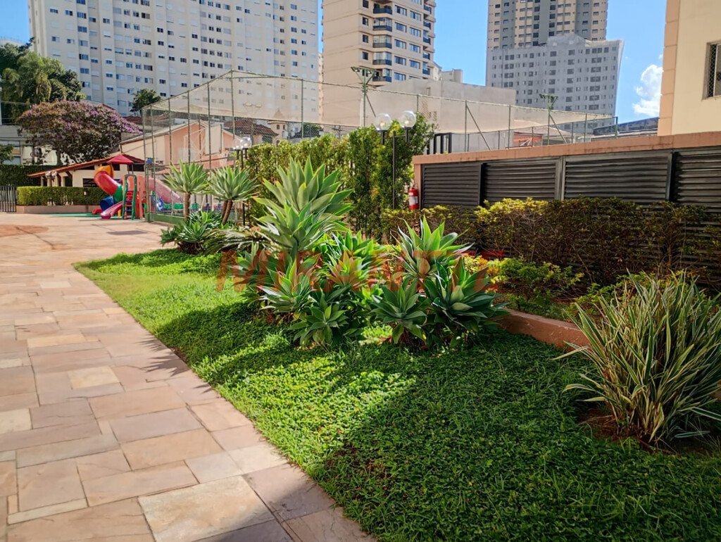 Apartamento de 55m² com 2 quartos em Santana
