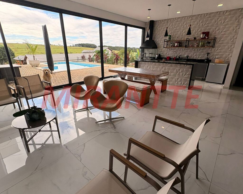 Cond. fechado de 405m² com 4 quartos em Itaim Mirim – Itu/SP