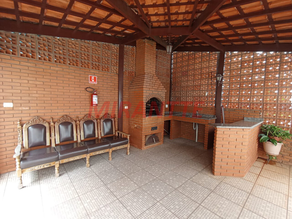 Apartamento de 60m² com 2 quartos em Santana