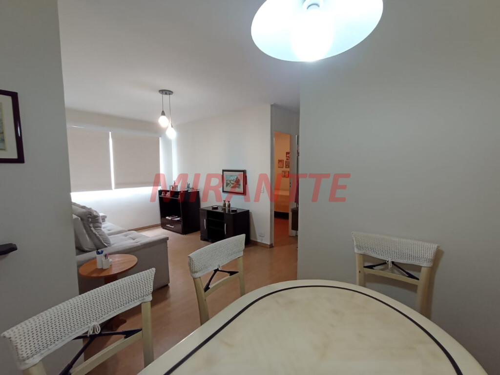 Apartamento de 60m² com 2 quartos em Santana
