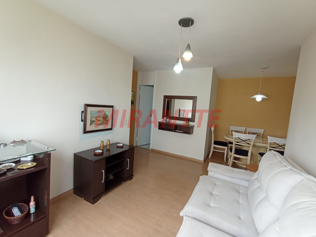 Apartamento de 60m² com 2 quartos em Santana