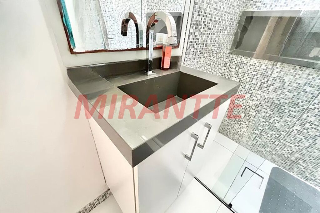 Apartamento de 74m² com 2 quartos em Santana