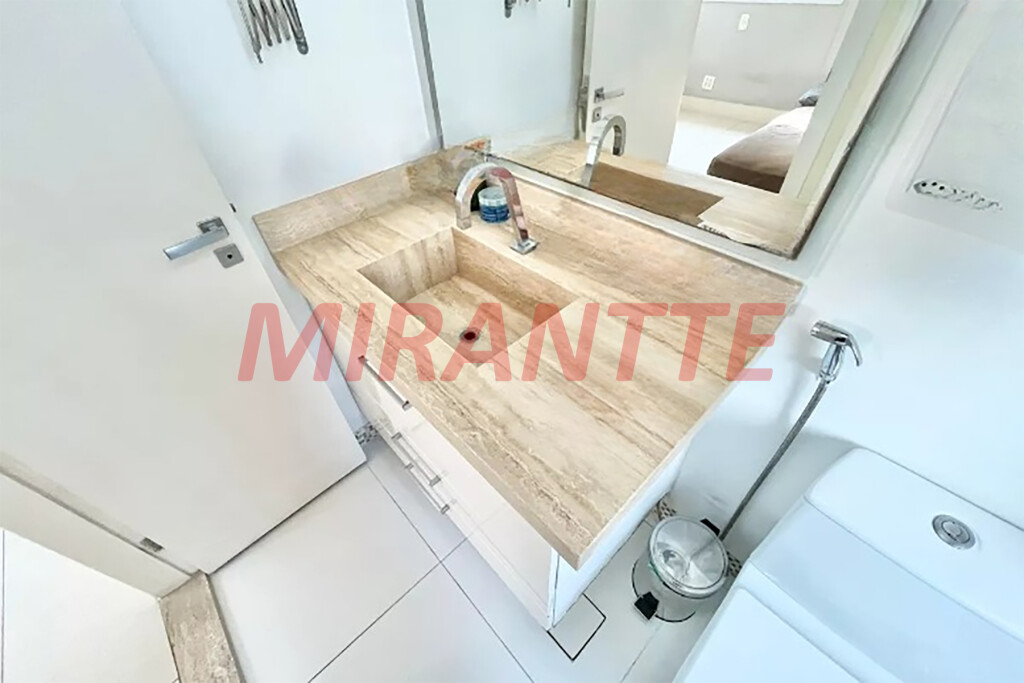 Apartamento de 74m² com 2 quartos em Santana